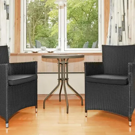 Beautiful Home In Hojby With Wifi * Højby