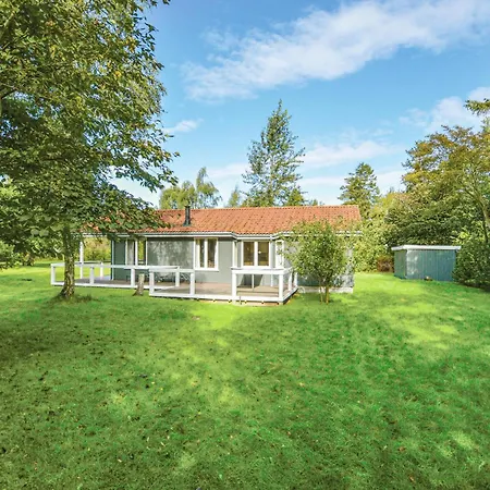 Beautiful Home In Hojby With Wifi Prázdninový dům Højby