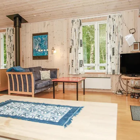 Beautiful Home In Hojby With Wifi